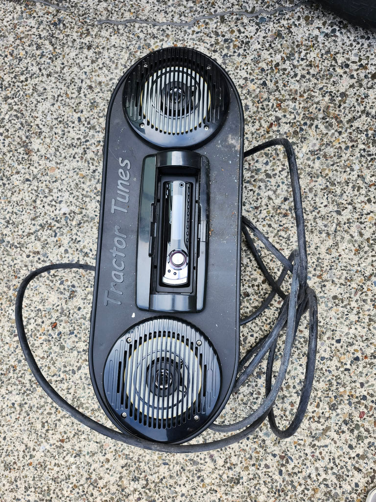 Tractor Tunes - Roll Bar Mount Stereo Console - USED